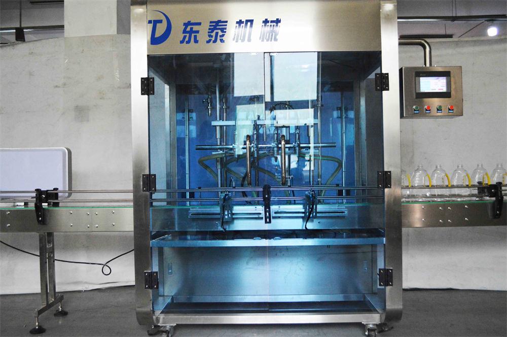 花生油灌裝機(jī)不知道怎樣選購(gòu)？那是你沒看這里