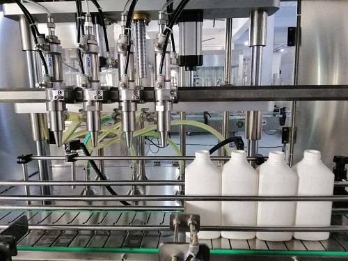 食用油灌裝機(jī)屢次調(diào)試不見(jiàn)好轉(zhuǎn)？那是因?yàn)槟銢](méi)有盤對(duì)他